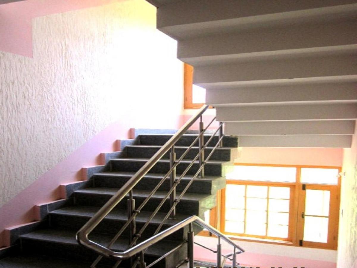 Hotel Grand City Heart Srīnagar Esterno foto