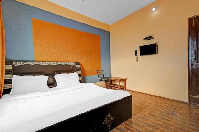 Hotel Grand City Heart Srīnagar Esterno foto