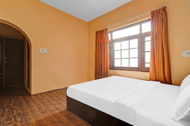 Hotel Grand City Heart Srīnagar Esterno foto